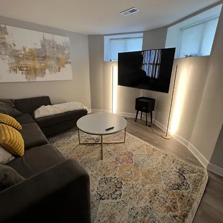 Modern 3 Bedroom Close To Downtown Chicago Exterior photo