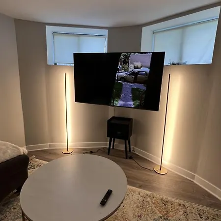Modern 3 Bedroom Close To Downtown Chicago Exterior photo